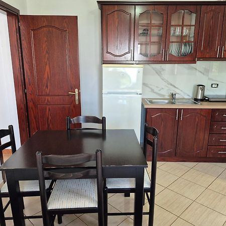 Vita Apartment - Spacious Garden And Balcony 5 Min To Beach & Center Ксамил Екстериор снимка