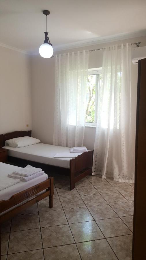 Vita Apartment - Spacious Garden And Balcony 5 Min To Beach & Center Ксамил Екстериор снимка