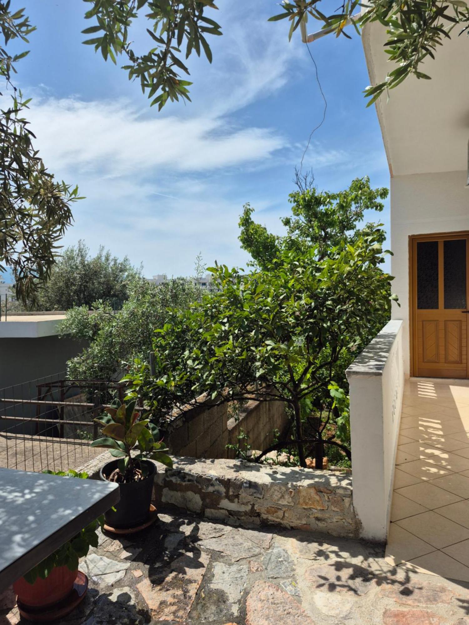 Vita Apartment - Spacious Garden And Balcony 5 Min To Beach & Center Ксамил Екстериор снимка